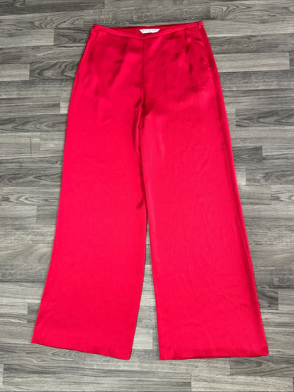 NWOT Trina Turk deep pink women’s pants